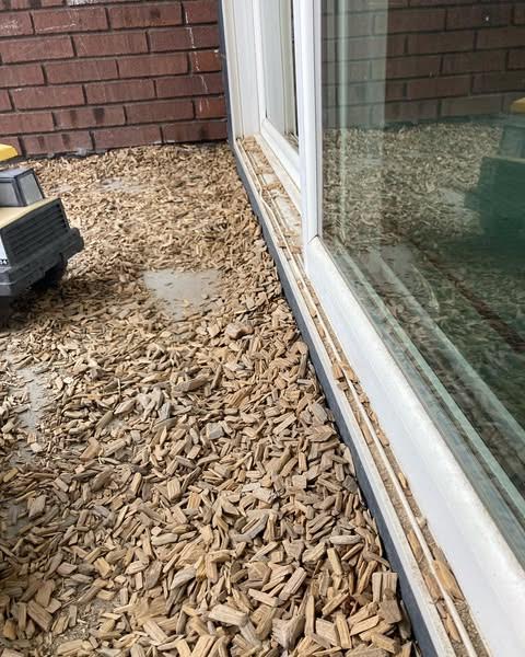 Exterior Track before window cleaning