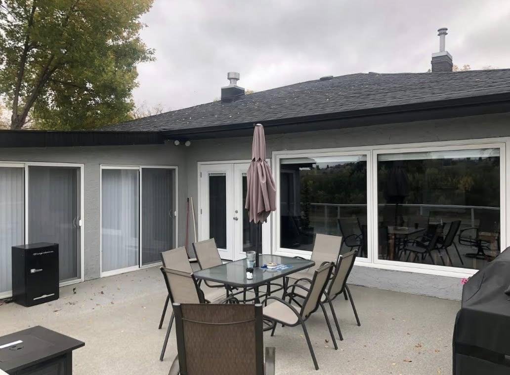 Residential window cleaning project 16